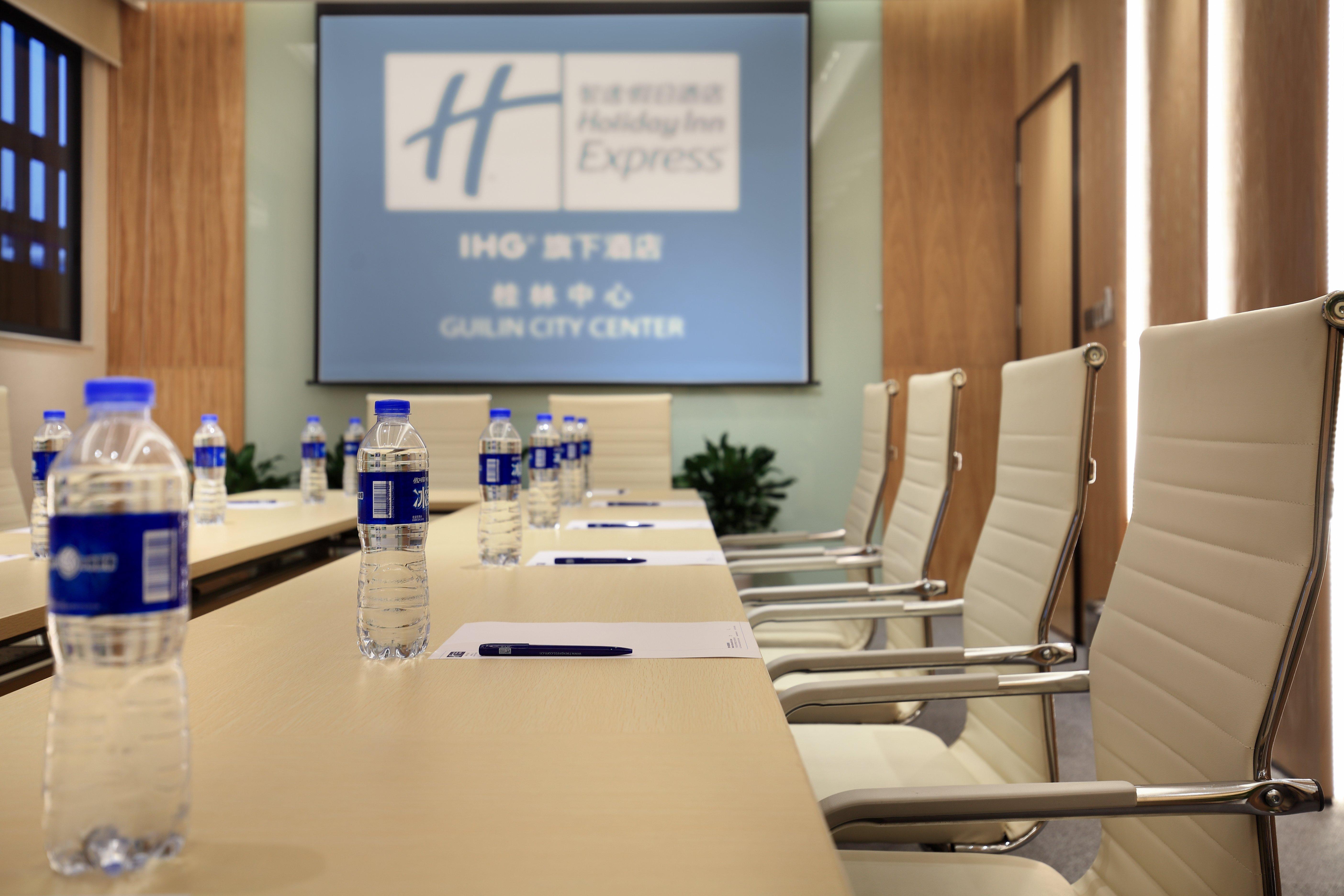 Holiday Inn Express Guilin City Center By Ihg エクステリア 写真